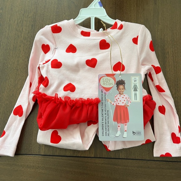 Aldi Toddler Valentine’s Day Set - NWT - Hearts - Picture 3 of 3